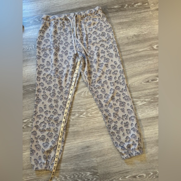 Lucky Brand Leopard Print Joggers Womens Small - Picture 4 of 9